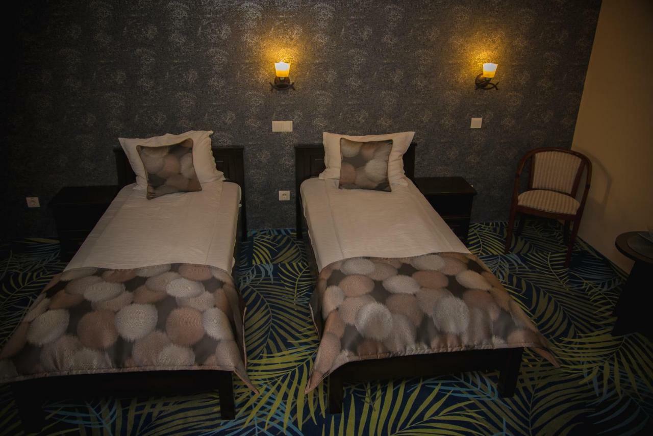 Stefani Hotel 4*